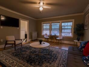 Downtown Historic Condo With Long Term Stay Discounts!