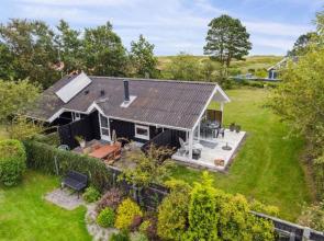 "Akseline" - 300m from the sea in NE Jutland