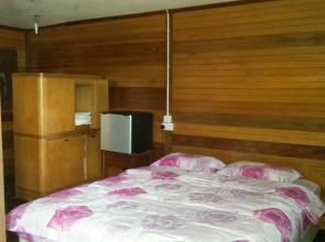 Santai Bistro Restaurant and Chalet