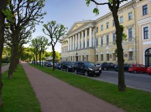 Bergus Apartments on Moyka
