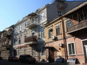 Apartments on Voroncovskiy Lane