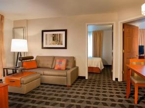 TownePlace Suites Marriott Dulles Airport (Newly Renovated)