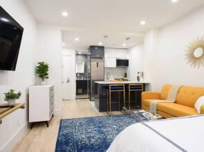 1597-5 New Studio Prime UES W D in Unit