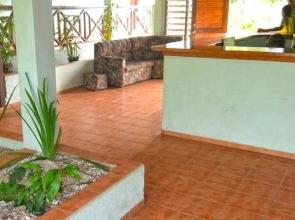 Travellers Inn Apartments