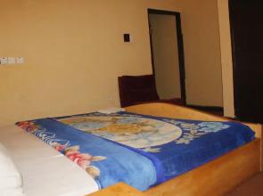 Kenfeli International Palmbeach Hotel