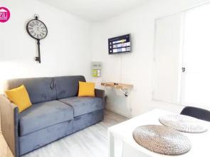 Le Magenta by iZiLi-Centre-ville-TV Connectée