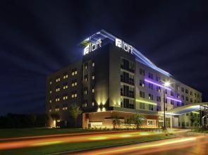 Aloft Wichita