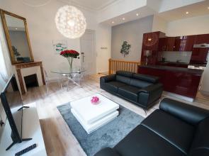 Design Smart Flat Bordeaux