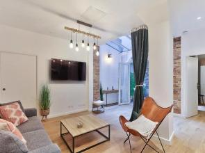 HR Quai Augustins - Notre Dame Paris