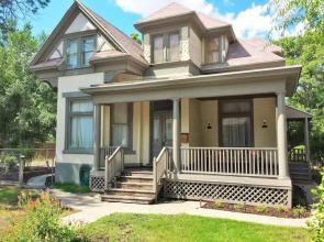 Historic Pugsley Manor House