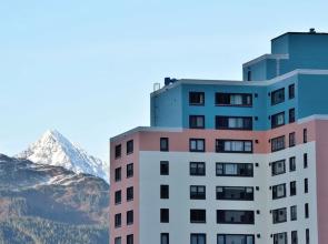 Glacier View Condo Suites