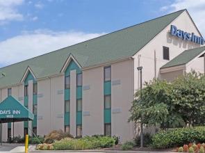 Days Inn Lanham Washington Dc