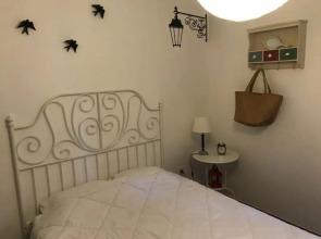 Flat with Terrace in Adamastor