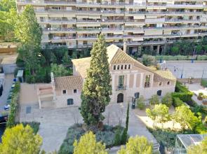 Sunny terrace 3BR luxury Penthouse - Ferran Batik