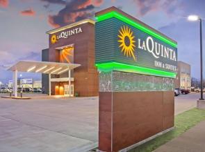 La Quinta Inn & Suites by Wyndham Ponca City