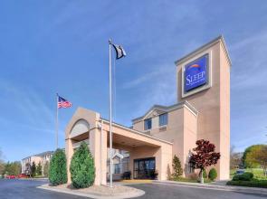 Sleep Inn & Suites