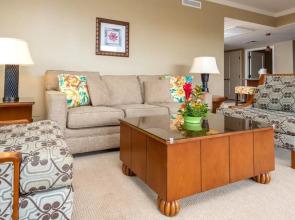 K B M Resorts- Hkk-234 Coveted 2Bd Corner Villa, Expansive Layout, Stunning Views!