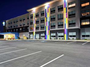 Tru by Hilton Wytheville