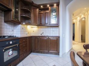 Avrora 3BR Apartments