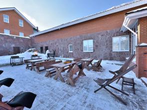 Vershina Bannoye GLTS Apartment Hotel