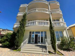 Dzhankhaus Guest House