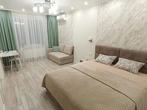 Dominant Na Lunacharskogo V Tsentre Flat