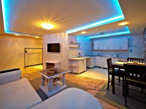 Gostinyiy Dom Na Storojevskoy Apartment