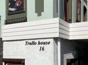 Trullo House Apartments